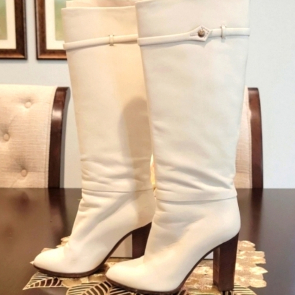 Louis Vuitton Off White Women's Boots - Picture 9 of 12